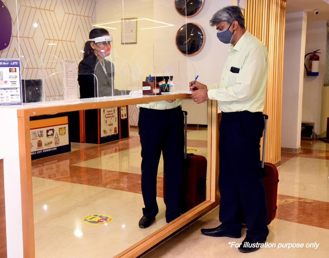 Oyo Hotel City Palace Kanpur Zewnętrze zdjęcie